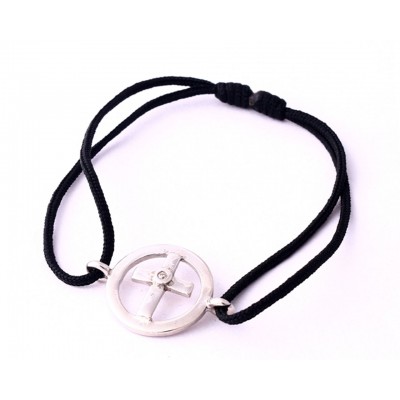 Cross Bracelet in Silver